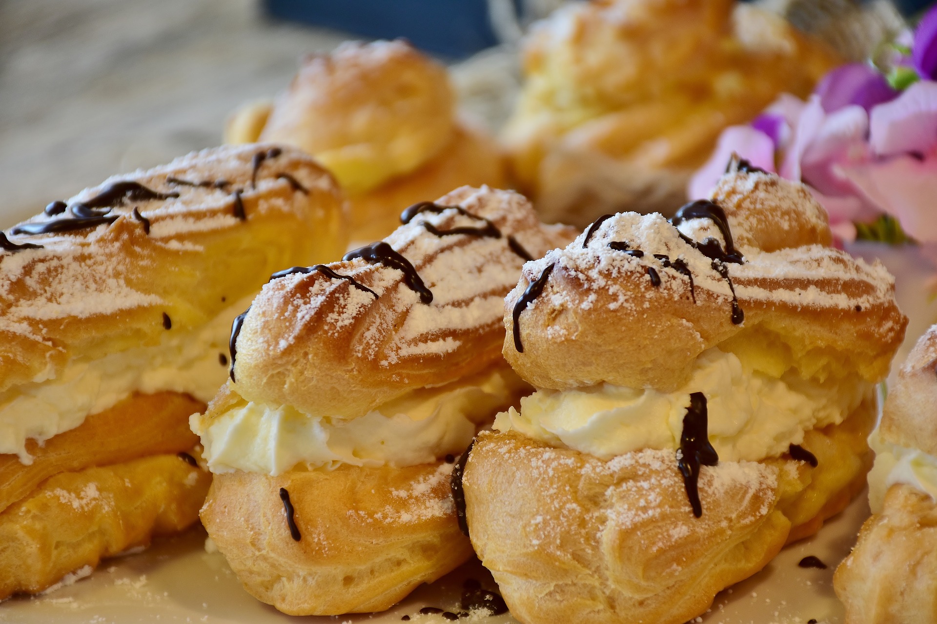 Marshmallow Schoko-Eclairs - Lecker backen